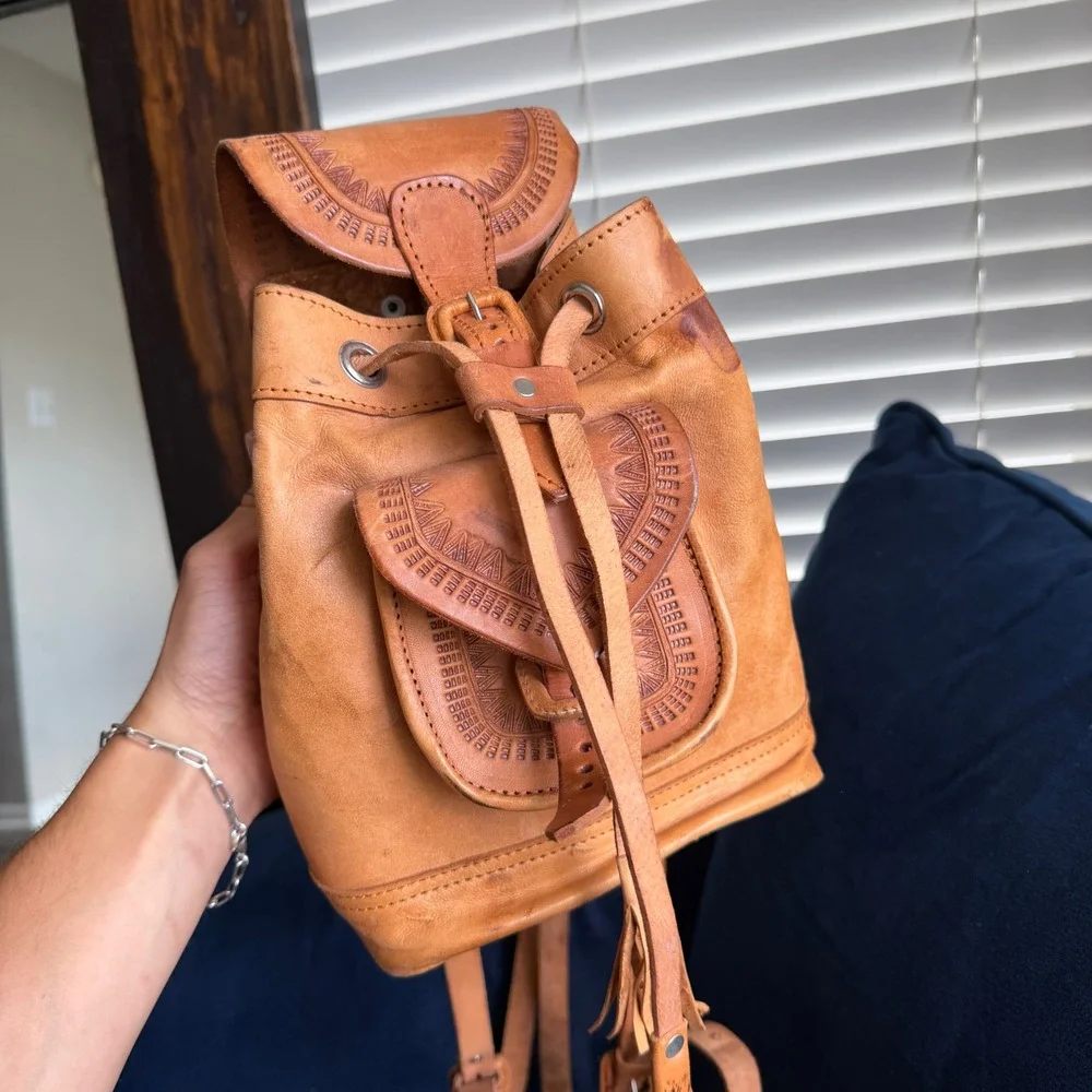 Vintage Southwestern Backpack Tan Leather Tooled Boho Mini Drawstring Tassel Bag